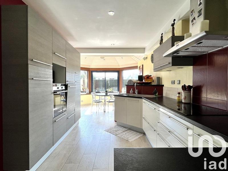 Maison - 141 m² - 6 pièces