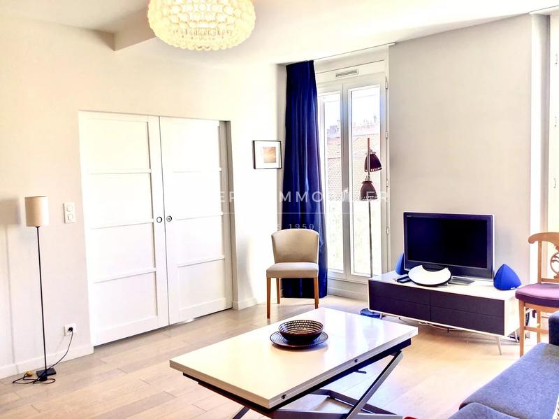 Appartement - 60 m² - 3 pièces