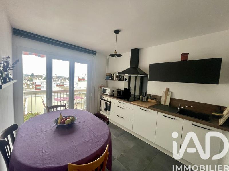 Appartement - 95 m² - 5 pièces