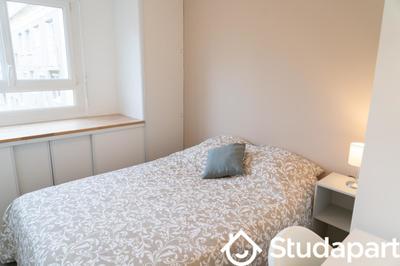 Chambre - 9 m² - 1 pièce