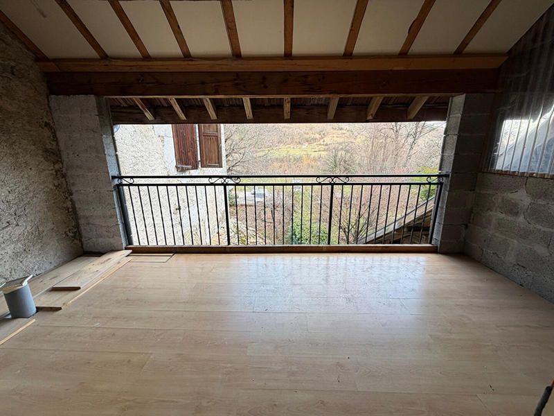 Maison - 56 m² - 4 pièces