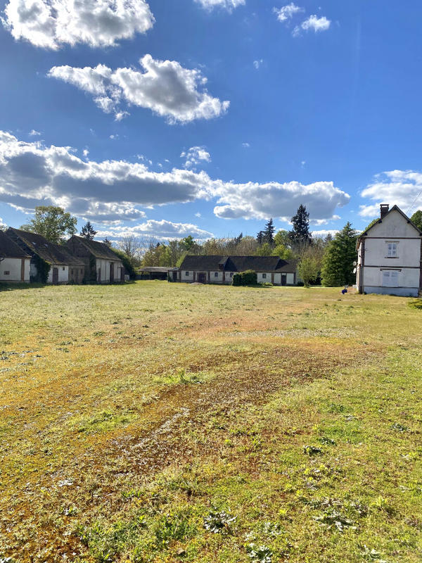 Maison - 280 m² - 9 pièces