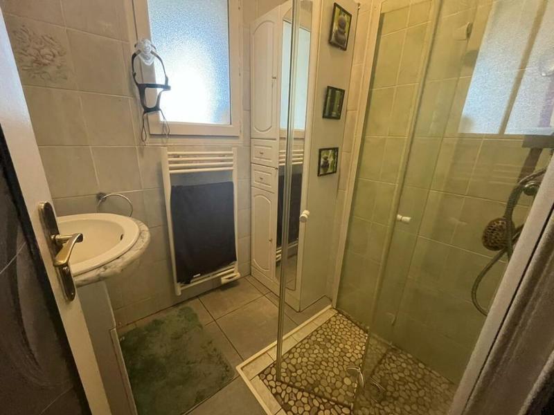 Maison - 96 m² - 4 pièces