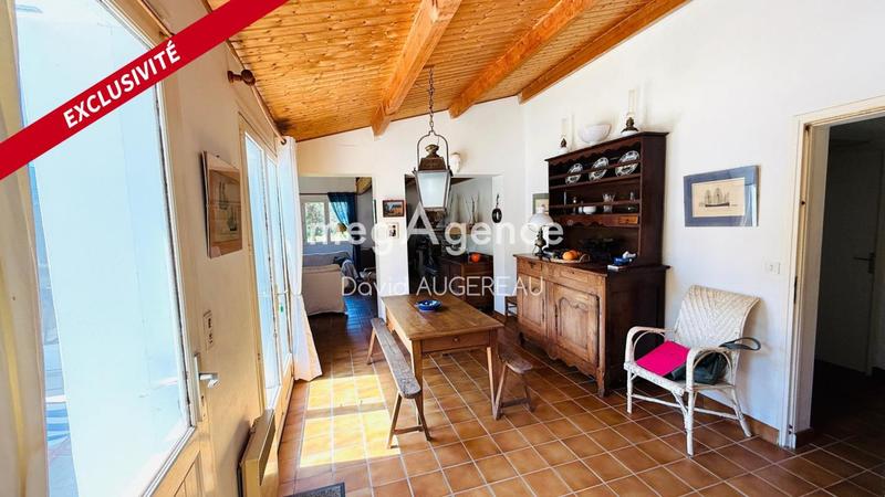 Maison traditionnelle - 151 m² - 5 pièces