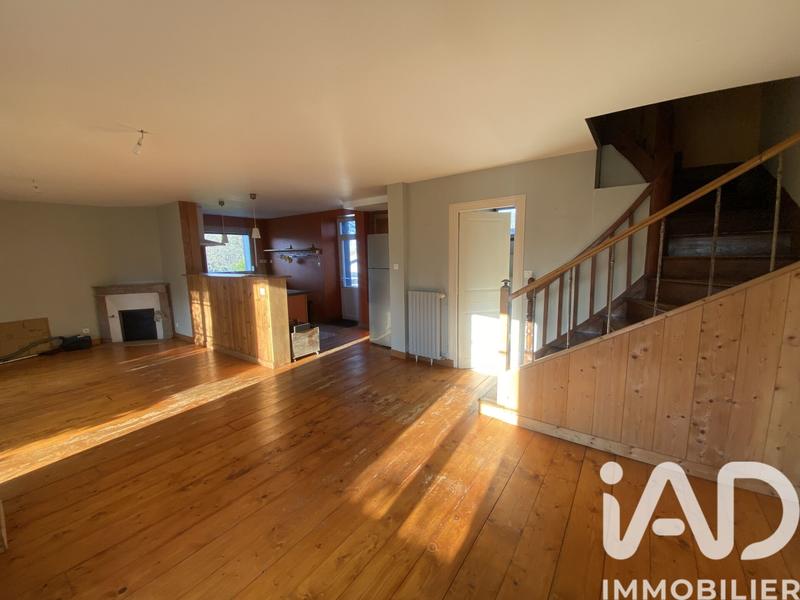 Maison de village - 90 m² - 3 pièces