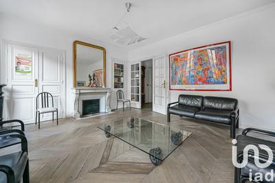 Appartement - 130 m² - 5 pièces