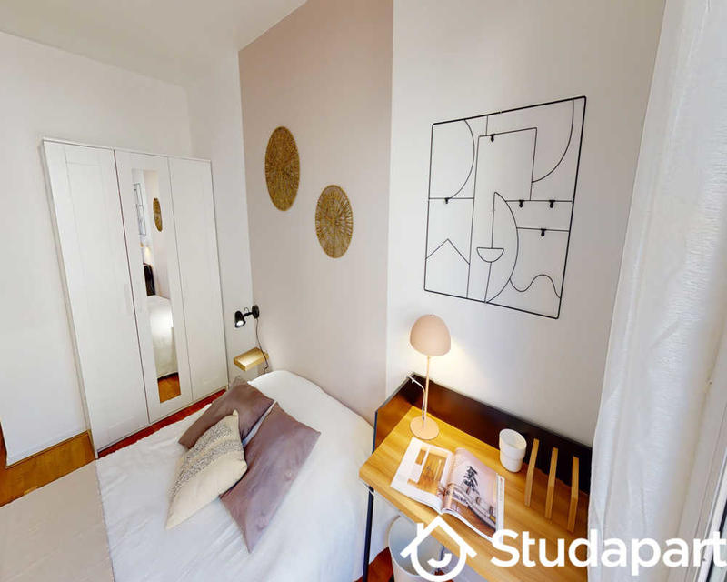 Chambre - 45 m² - 1 pièce