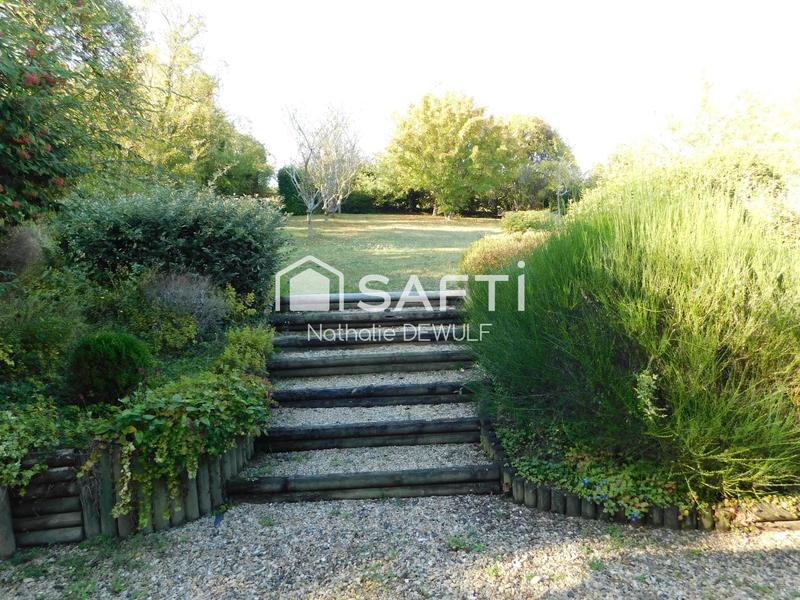 Maison - 225 m² - 8 pièces