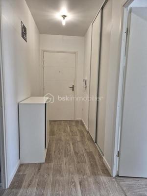 Appartement - 59 m² - 3 pièces