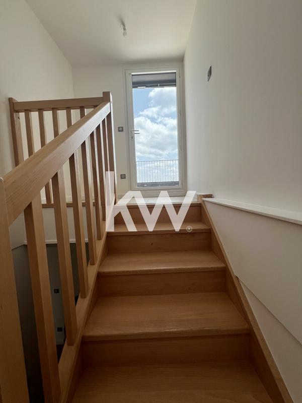 Appartement - 125 m² - 5 pièces