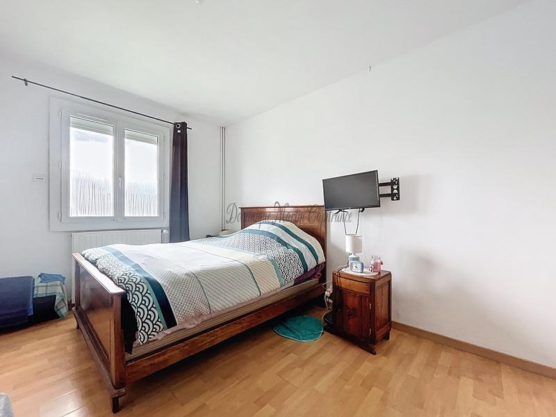 Maison - 104 m² - 5 pièces