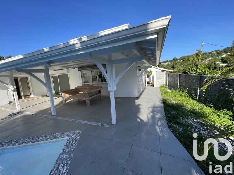 Maison - 180 m² - 6 pièces