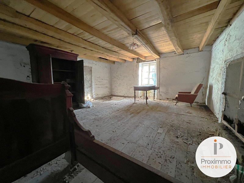 Maison - 340 m² - 13 pièces