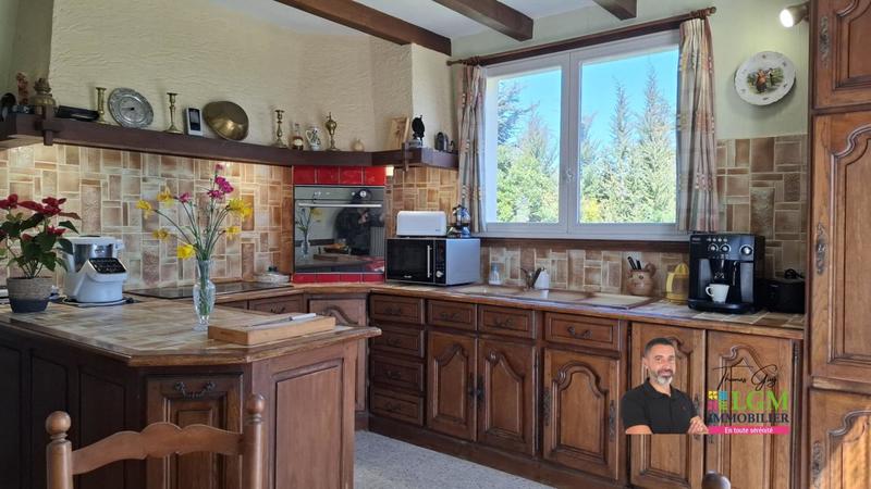 Maison - 166 m² - 6 pièces