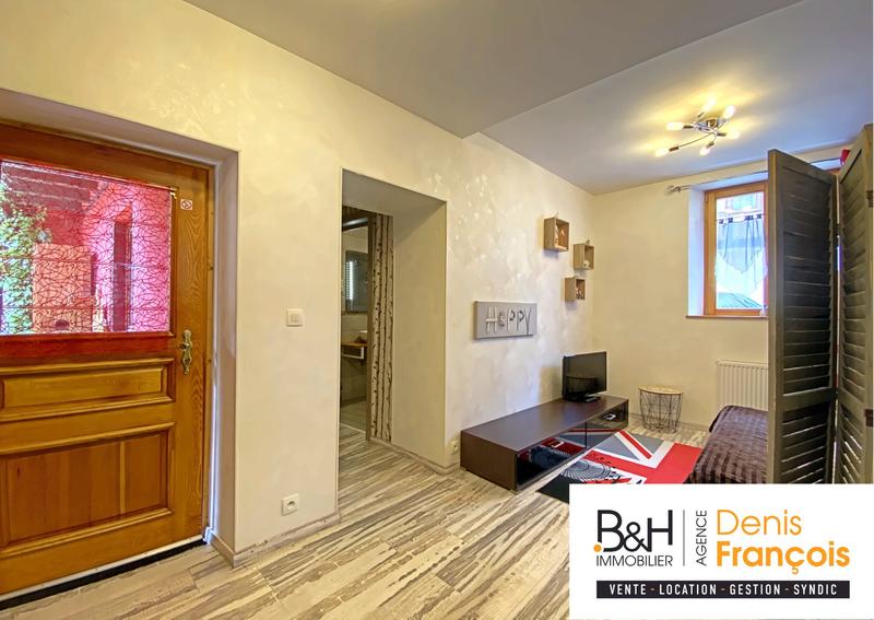 Maison ancienne - 250 m² - 8 pièces