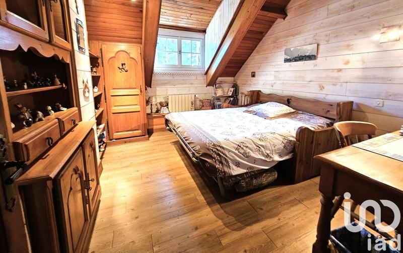 Maison - 390 m² - 8 pièces