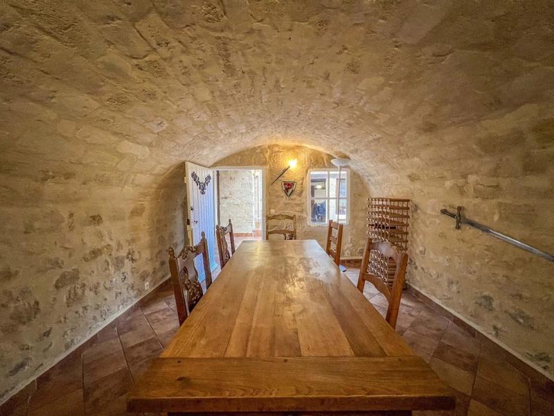 Maison de village - 294 m² - 15 pièces