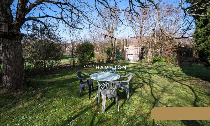 Maison de village - 225 m² - 10 pièces