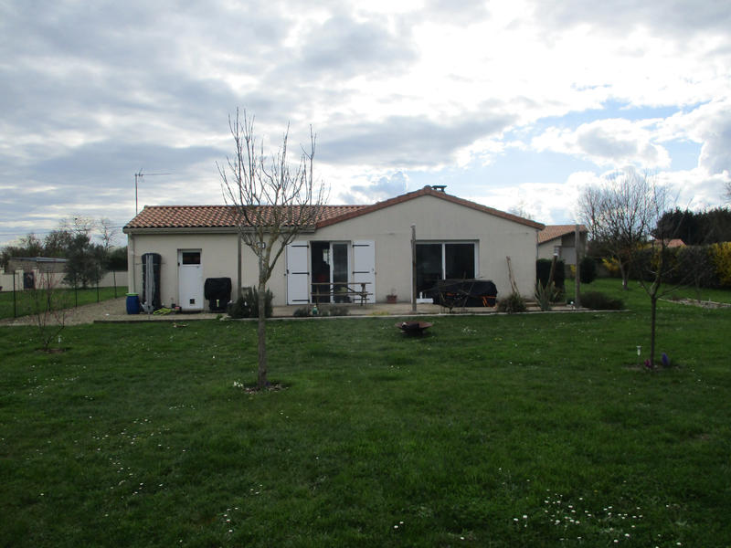 Maison - 85 m² - 4 pièces