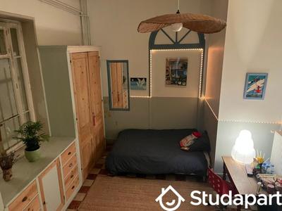 Chambre - 20 m² - 1 pièce