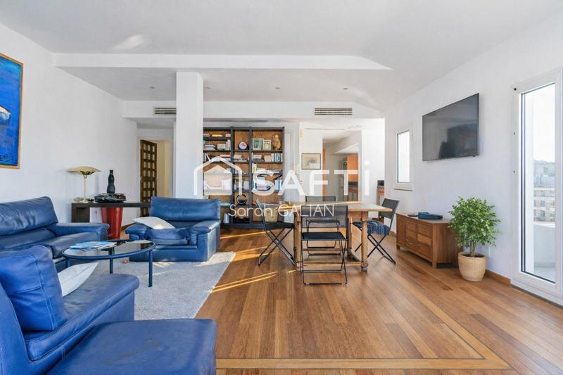 Appartement - 84 m² - 3 pièces