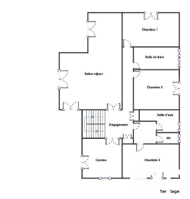 Maison traditionnelle - 175 m² - 8 pièces