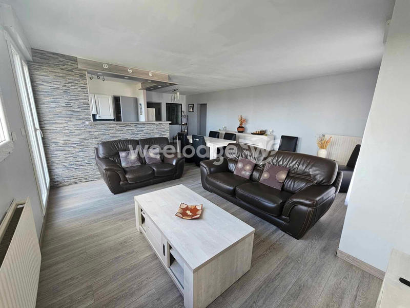 Appartement - 117 m² - 6 pièces