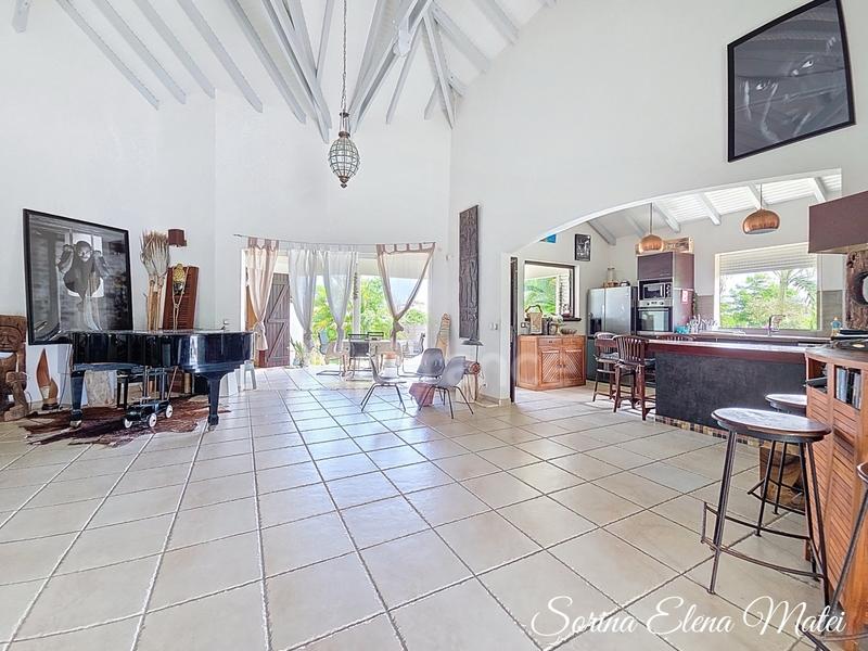 Maison - 147 m² - 4 pièces