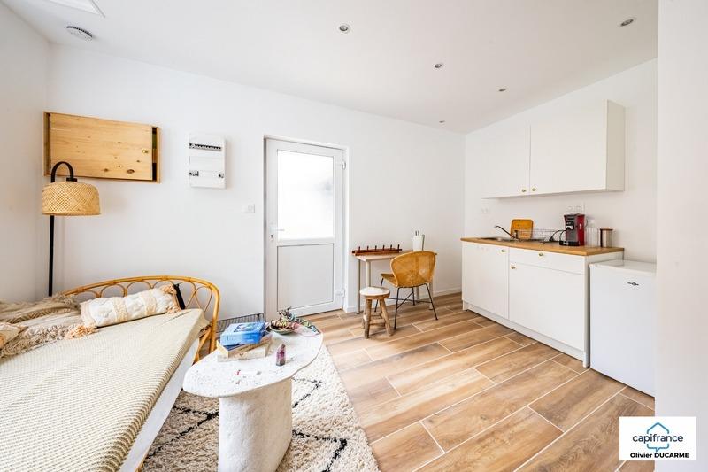 Maison - 180 m² - 9 pièces