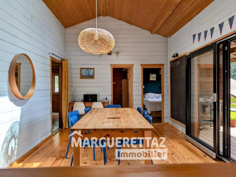 Châlet - 130 m² - 6 pièces