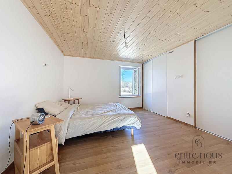 Maison - 85 m² - 3 pièces