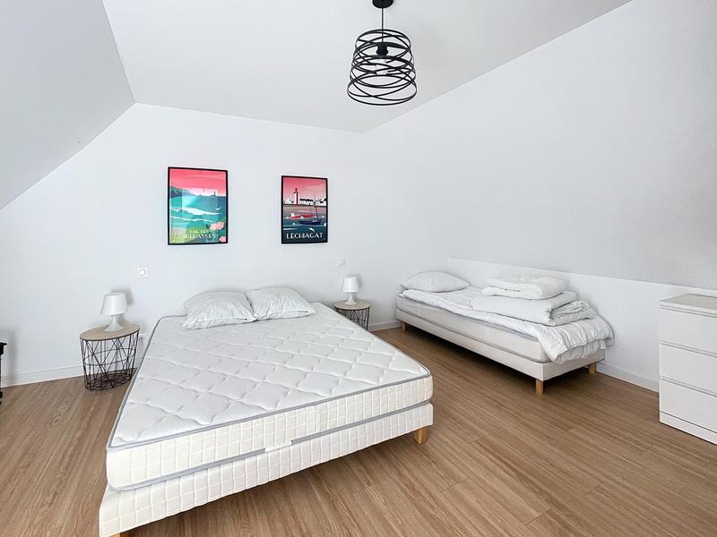 Maison - 296 m² - 13 pièces