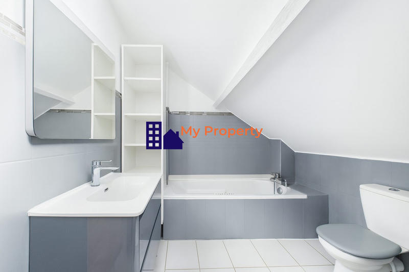 Maison - 108 m² - 5 pièces