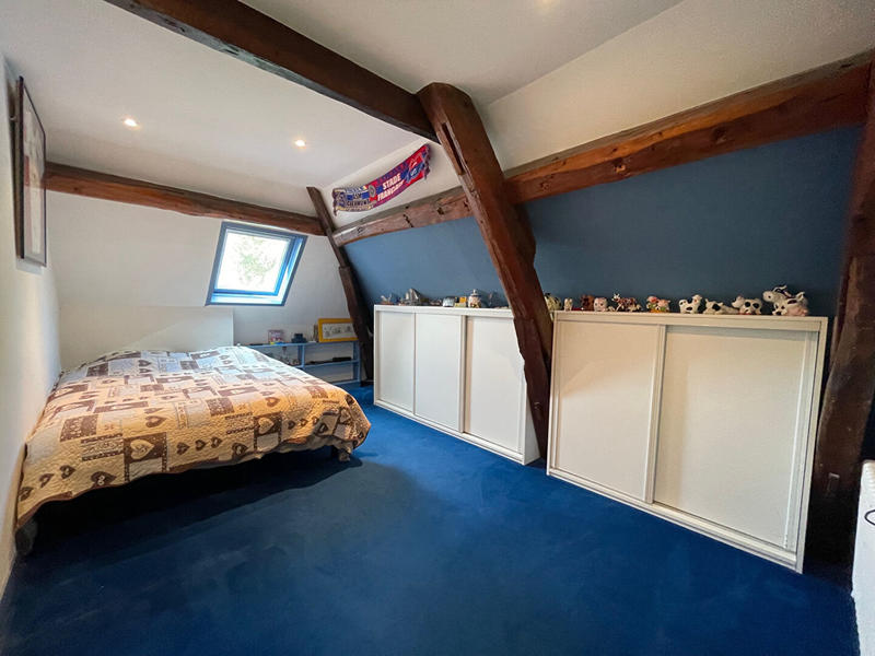 Maison - 295 m² - 10 pièces