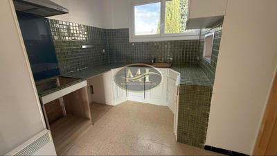 Appartement - 67 m² - 4 pièces