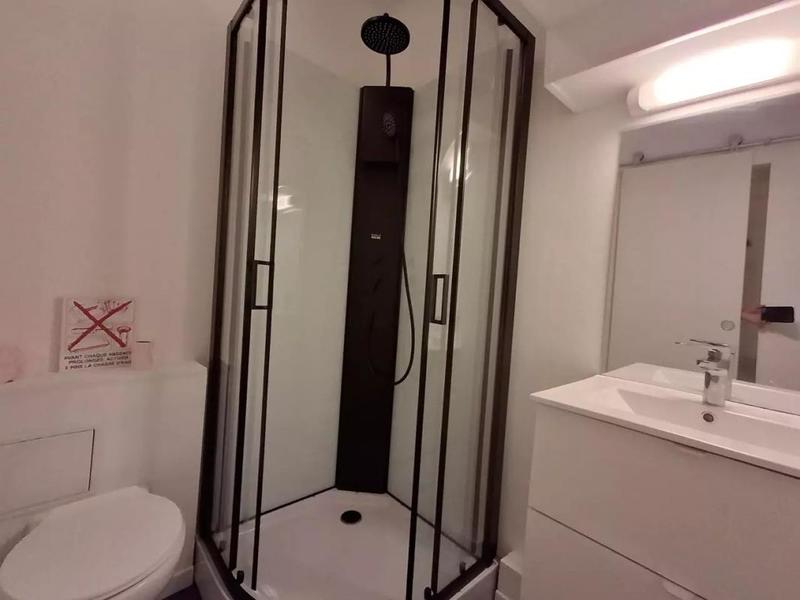 Studio - 15 m² - 1 pièce