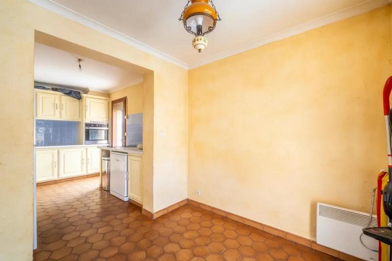 Maison - 142 m² - 7 pièces