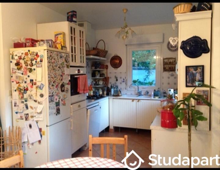 Chambre - 17 m² - 1 pièce