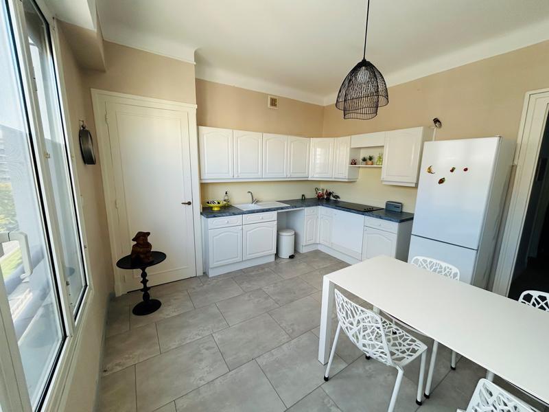 Appartement - 74 m² - 2 pièces