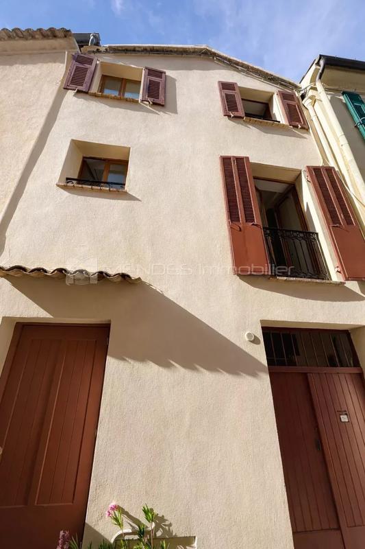 Maison de village - 80 m² - 3 pièces