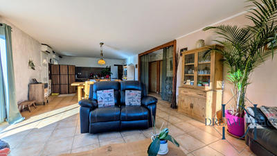 Maison - 80 m² - 3 pièces