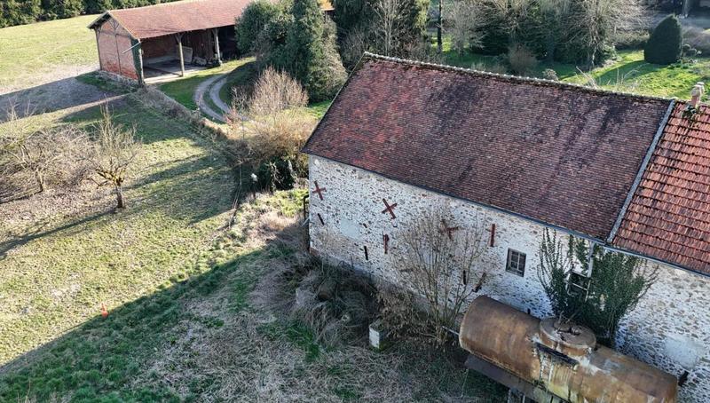 Grange - 120 m² - 1 pièce