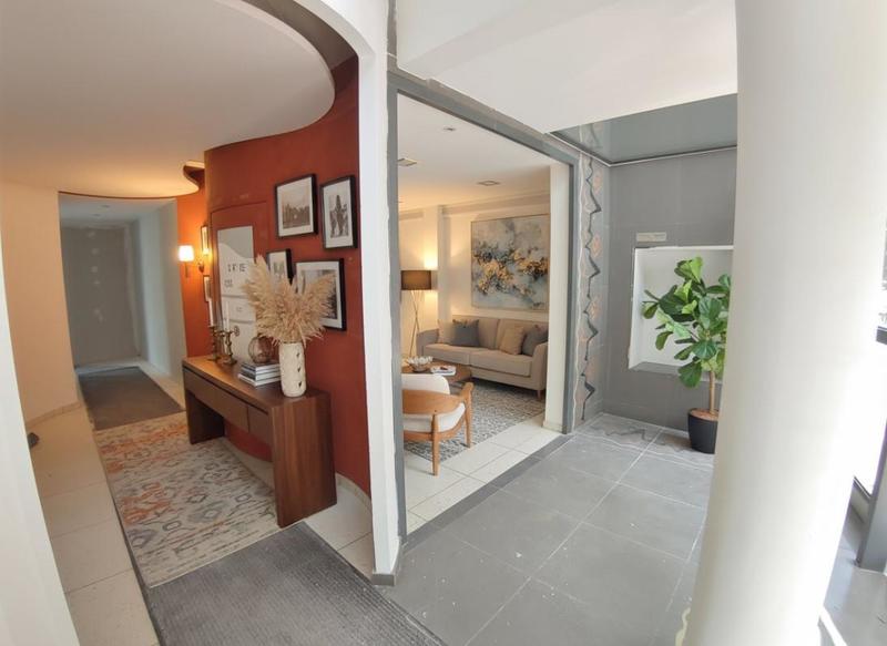 Local commercial - 300 m² - 3 pièces