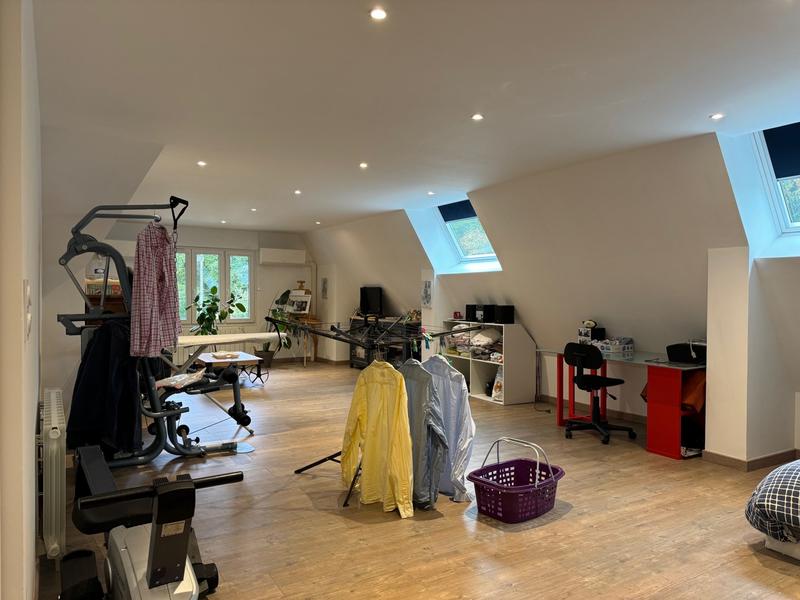 Maison - 265 m² - 7 pièces