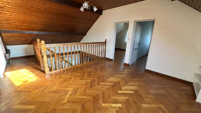 Maison - 152 m² - 8 pièces