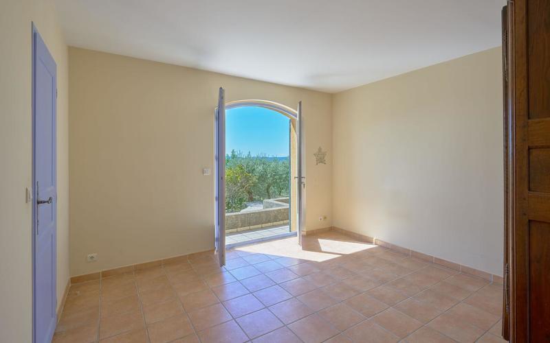 Villa - 204 m² - 5 pièces