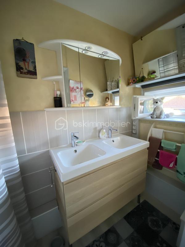 Maison ancienne - 246 m² - 9 pièces