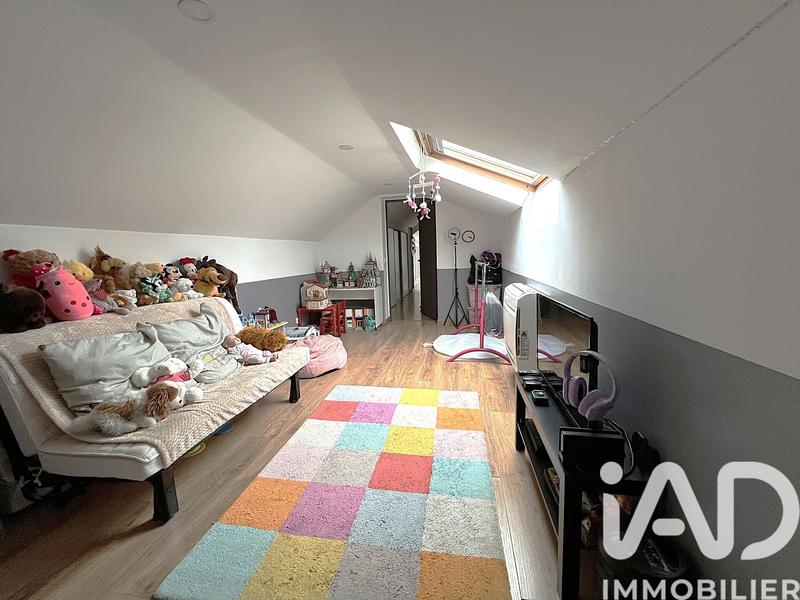 Maison - 143 m² - 5 pièces