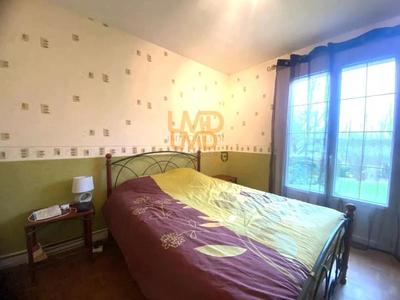 Maison - 157 m² - 7 pièces