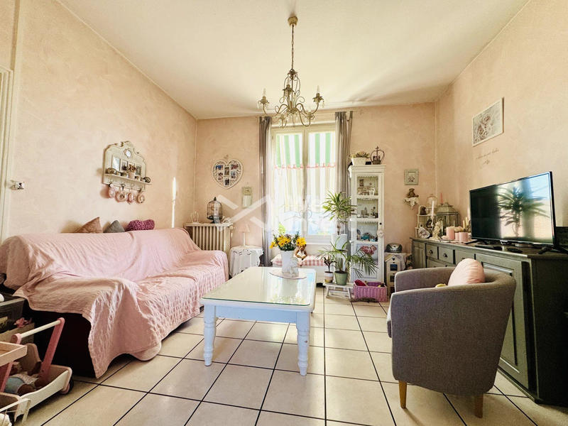 Maison - 114 m² - 5 pièces